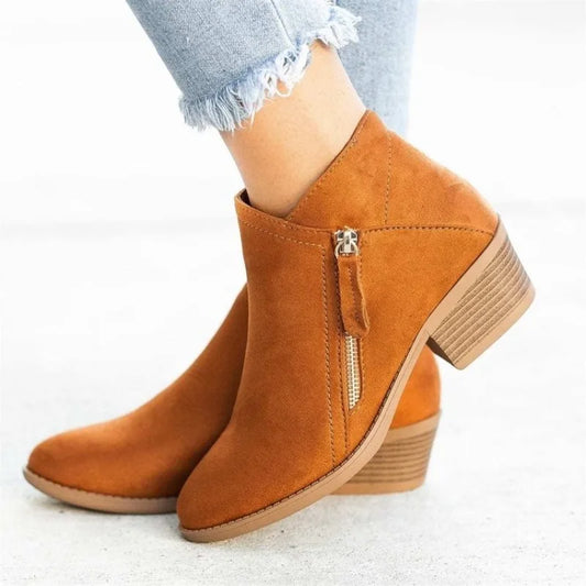 Women's Chelsea Heeled Boots